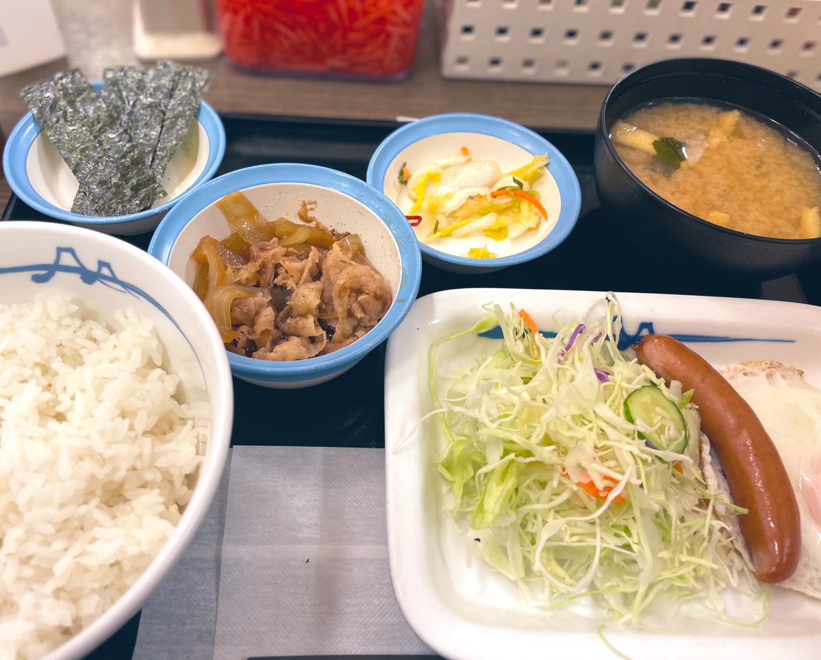 松屋 おはようございます 連休明けのスタートがあいにくのお天気ですがいつものソーセージエッグで栄養補給 22 01 11 俺ノランキング