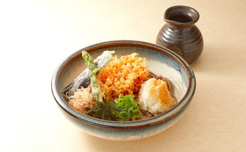 【和食さと】週の頭は気分を落ち着けるような蕎麦もいいですよね。和食さとで食べられる「そば」をおまとめしました。
【22/06/13】