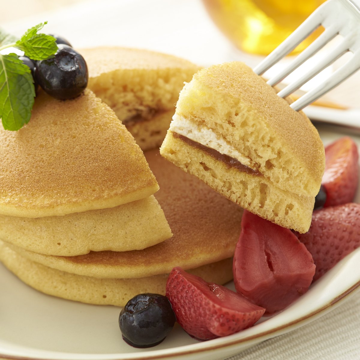 7プレミアム ふんわりもっちり 塩キャラメルパンケーキ 軽い食感のパンケーキ生地と 2種類のクリームが相性抜 22 08 30 俺ノランキング