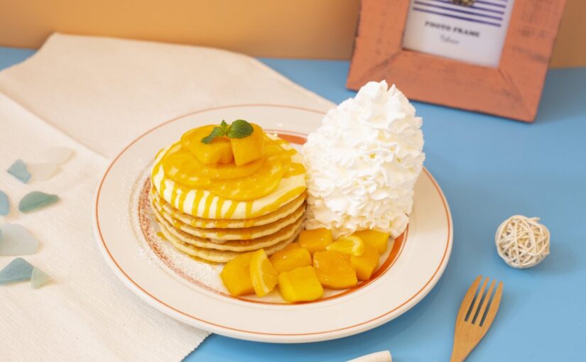 エッグスンシングス「8/2（火）からは「マンゴーとオレンジのパンケーキ」が登場
チーズカスタードクリームにオレンジマンゴ【22/08/01】