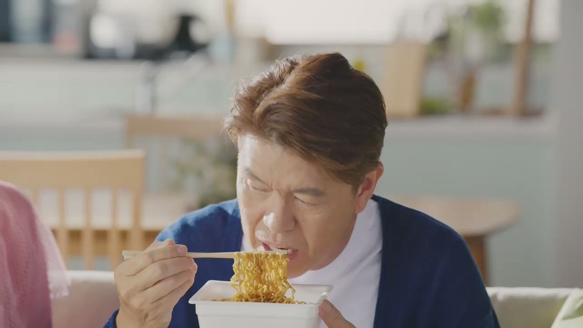 ペヤング 本日より新cm公開 人が食べるのを見ると 人が食べているペヤングってなんであんなに美味し 22 08 08 俺ノランキング ペヤング 本日より新cm公開 人が食べるのを見ると 人が食べているペヤングってなんであんなに美味し 22 08 08 俺ノランキング